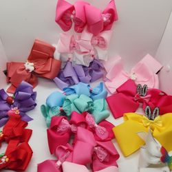 Adorable Hair Bows 