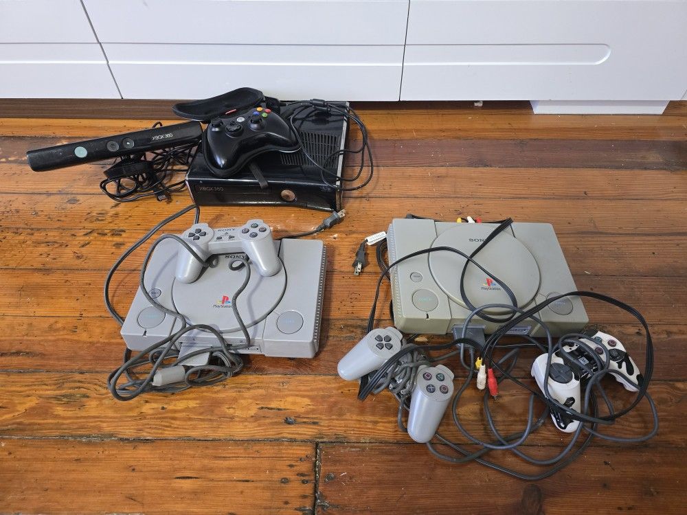 PLAYSTATION 1, XBOX 360, VIDEO GAMES PS2, XBOX