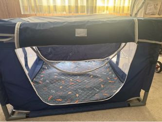 Dog play pen
