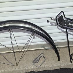 Blackburn Bike Rack w Fenders - Very Good Condition 