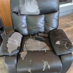 Free Lift Recliner