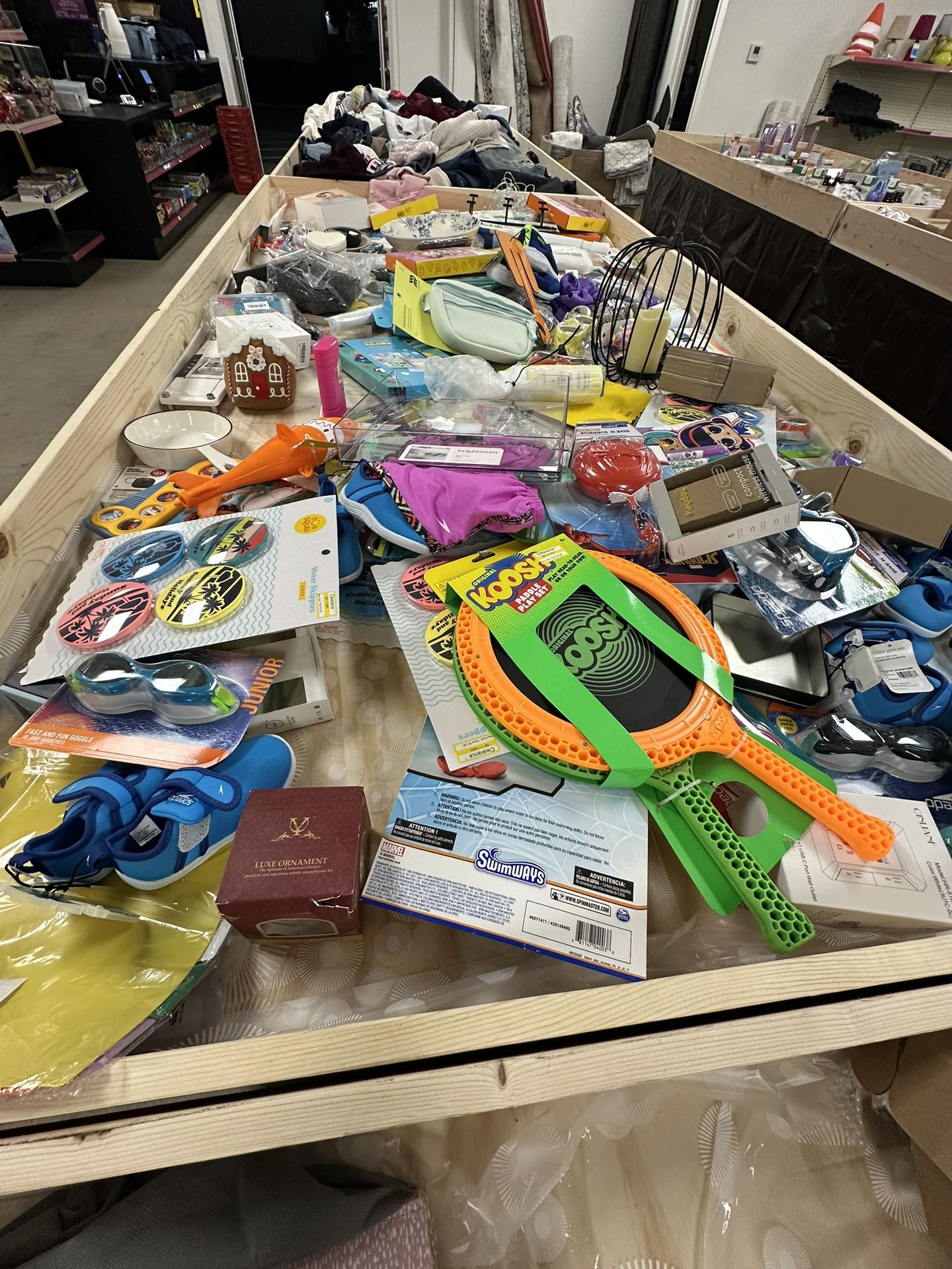 Aria Resale Liquidation Store 