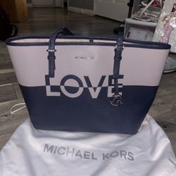 Michael KORS Medium Jet Set Carryall Love Tote 