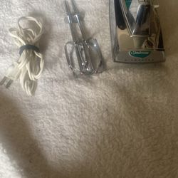 VTG 1970’s Sunbeam Mixmaster 4 Speed Hand Mixer Silver/White