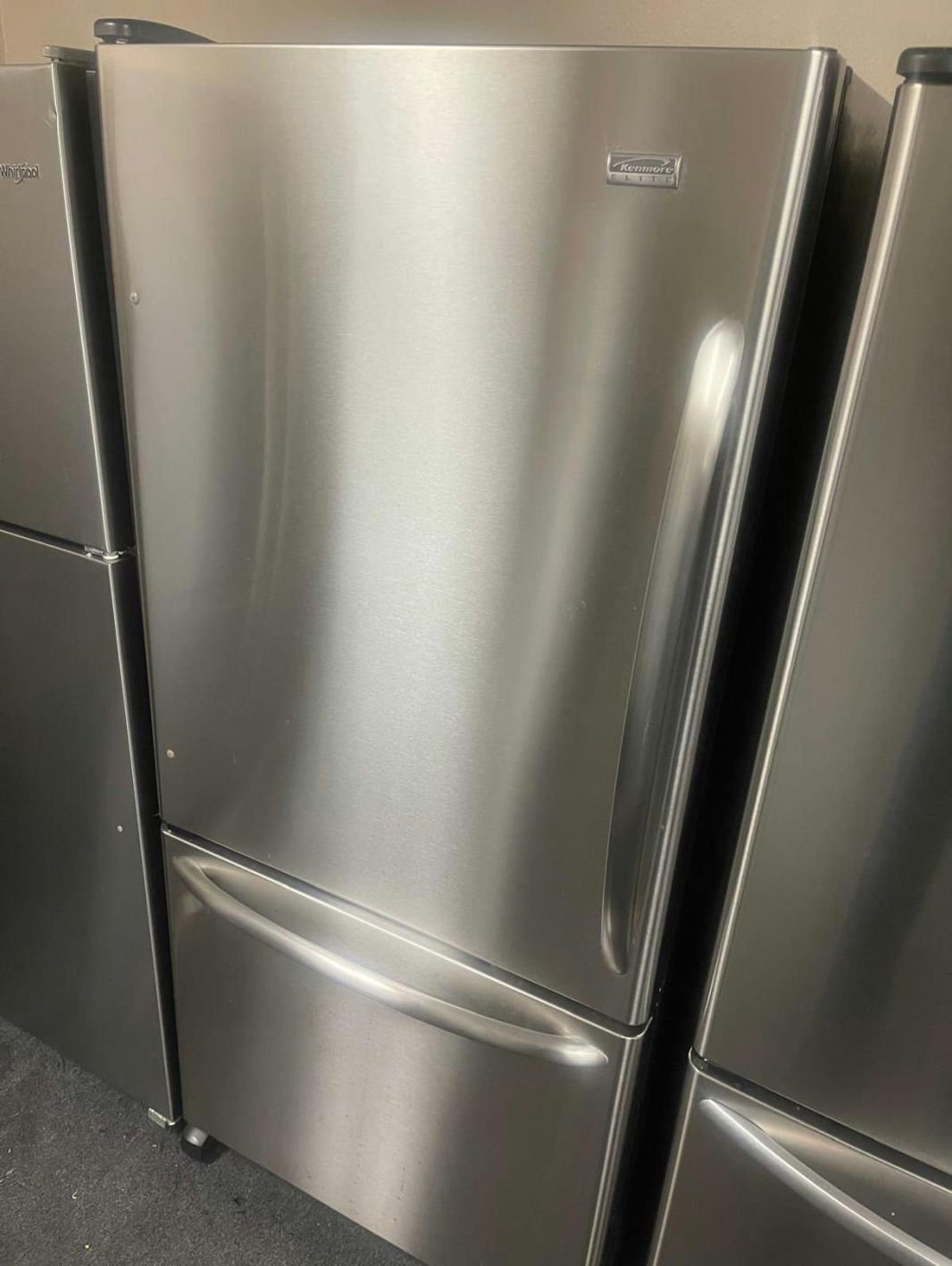Kenmore Bottom Freezer Stainless Steel Fridge in Excellent Condition