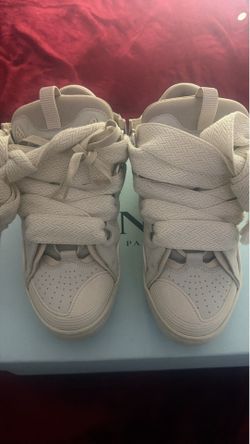 lanvin curbs “peach” monochrome