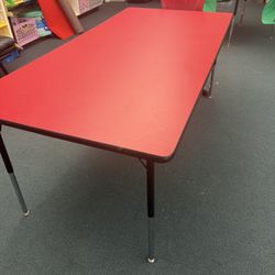 Classroom Table 
