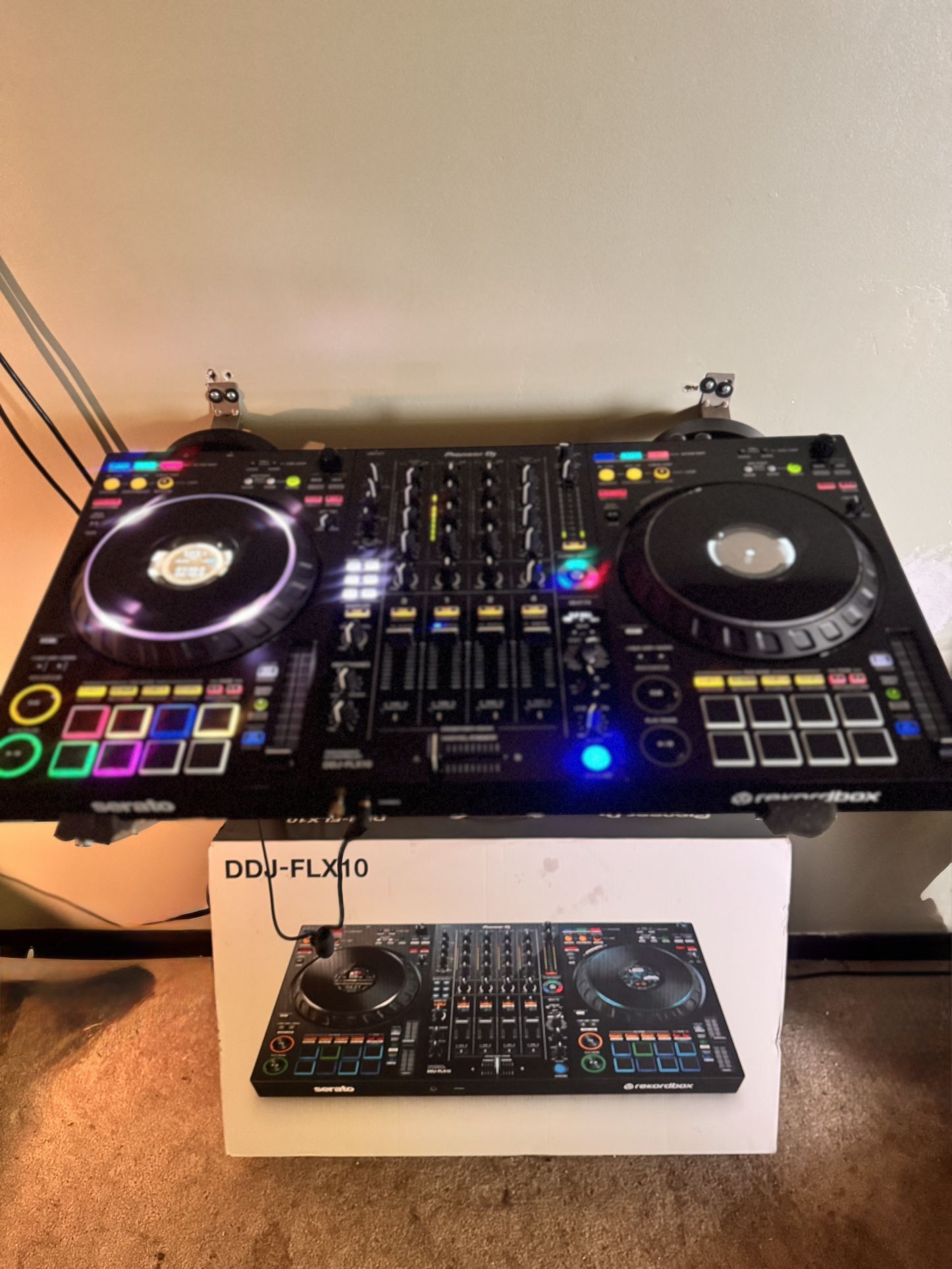PIONEER DDJ-FLX10 Package With Pair VM-70