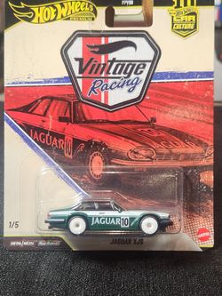 Hot Wheels Premium Jaguar XJS