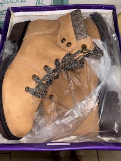 Winter boots