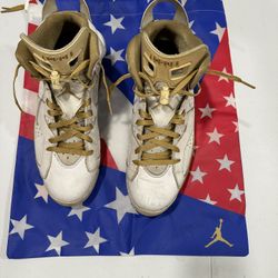 Michael Jordan Gold Moment Basketball Shoes
