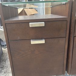2 File cabinets On Wheels