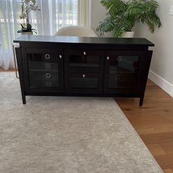 TV Stand/Sideboard
