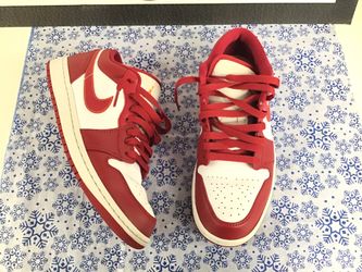 Jordan 1 Low