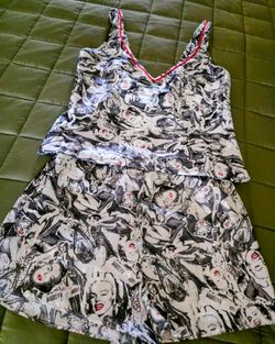 Fabulous Never Worn Marilyn  Monroe  2 Piece Sleep Set
