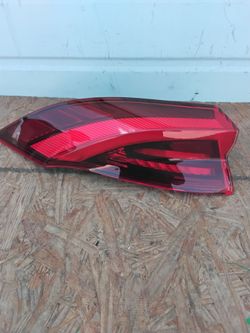 2023-2024 Maserati Grecale Rear Led Taillight