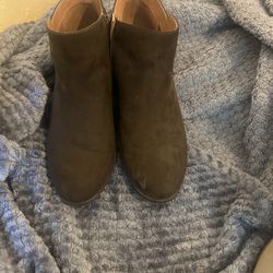 Women’s Shoes