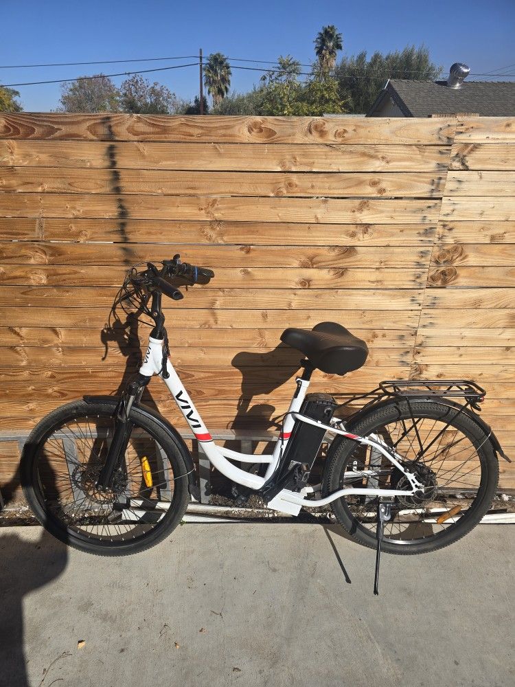 Vivi Cruiser Ebike 