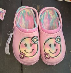 New toddler  girls  shoes  size  13