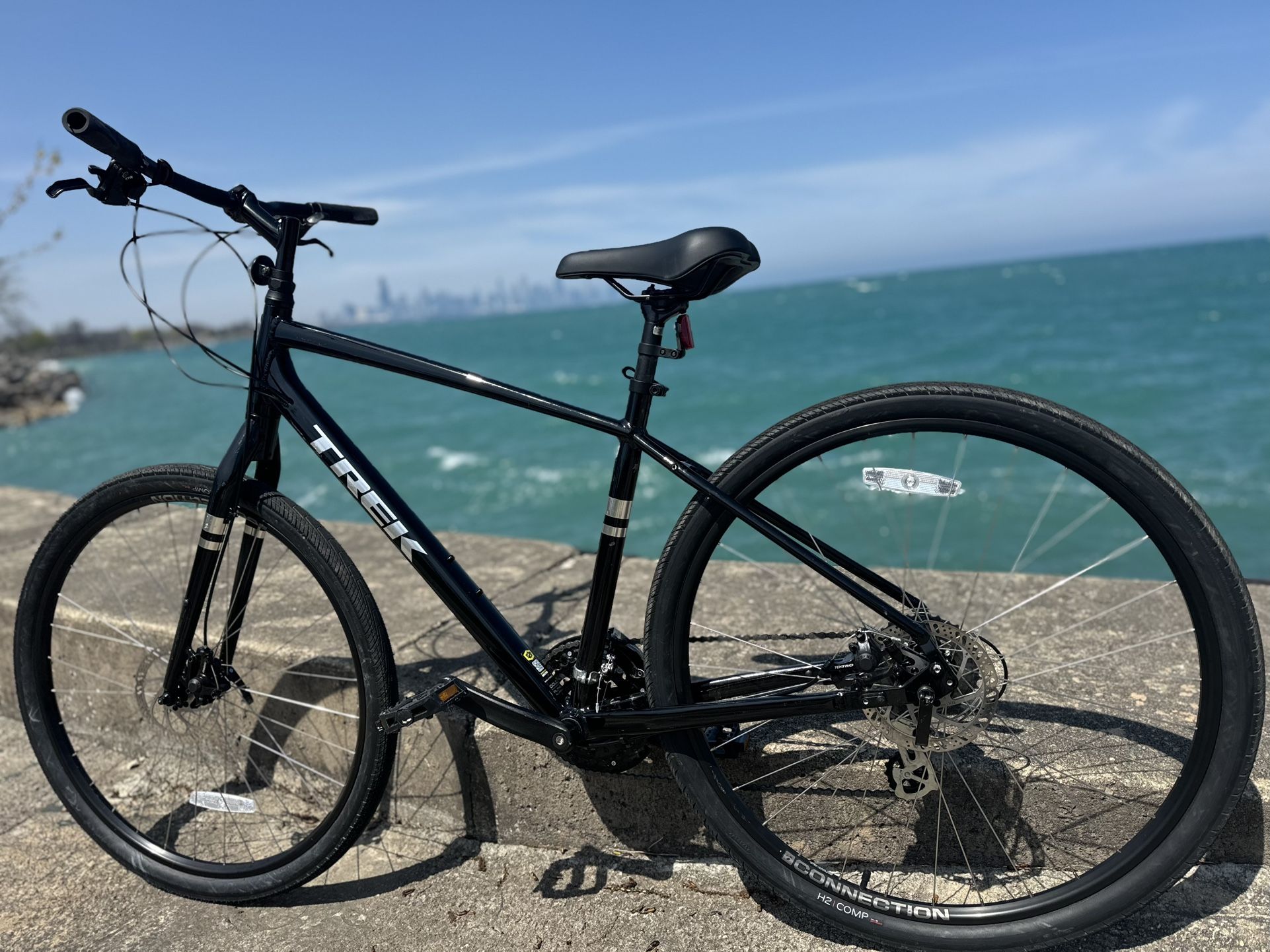 Trek Road Bike Size:L - Like New