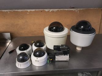 Retail restaurant assorted security cameras
