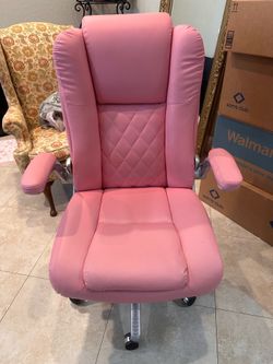 Pink desk chair
