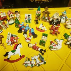 Vintage Wooden Christmas Ornaments 