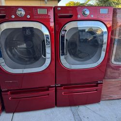 LG Tromm Washer And Dryer Set With Pedestals $680