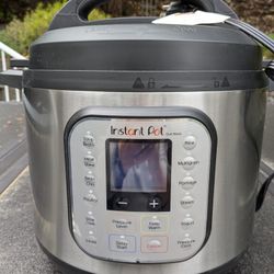 Instant Pot (Brand New)