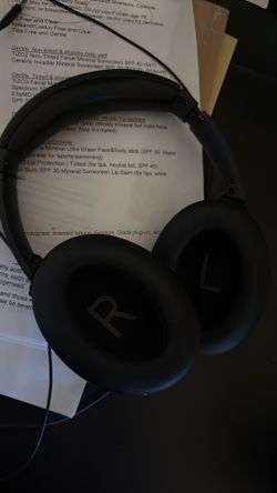 BOSE QC headphones