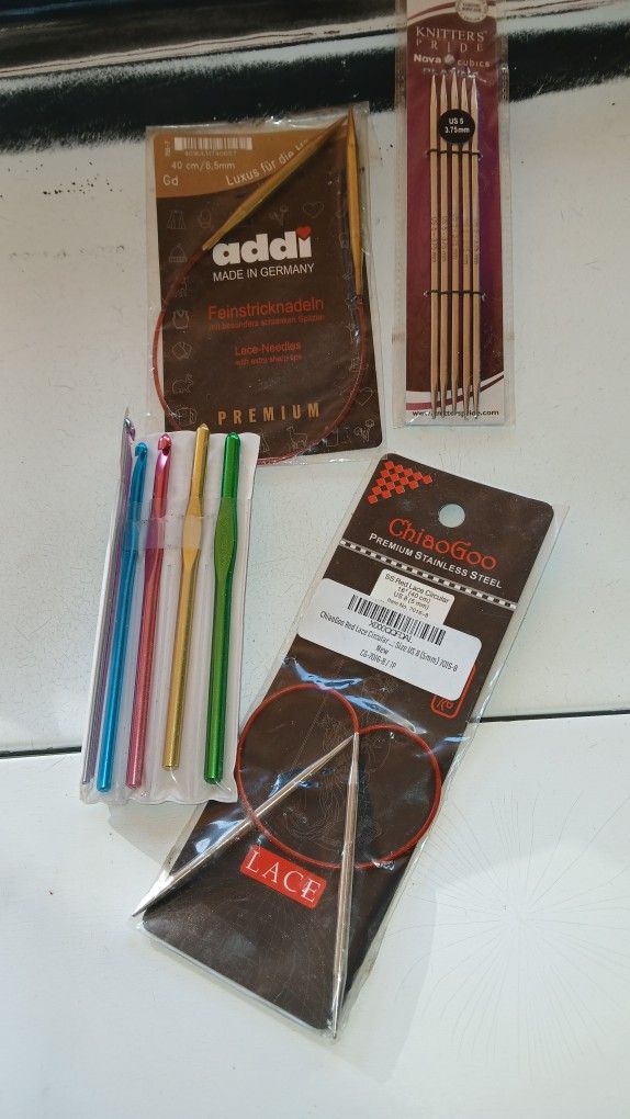 Knitting Needles And Crochethooks