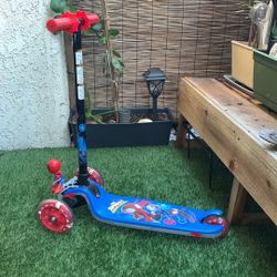 Spider-Man scooter 
