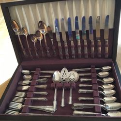 8 Piece With Extra Vintage Am Rogers Silverware Overlaid In Wooden Box