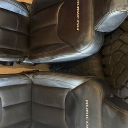 JK Jeep Rubicon Seats