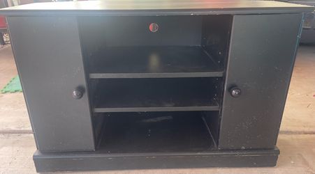 Small entertainment center