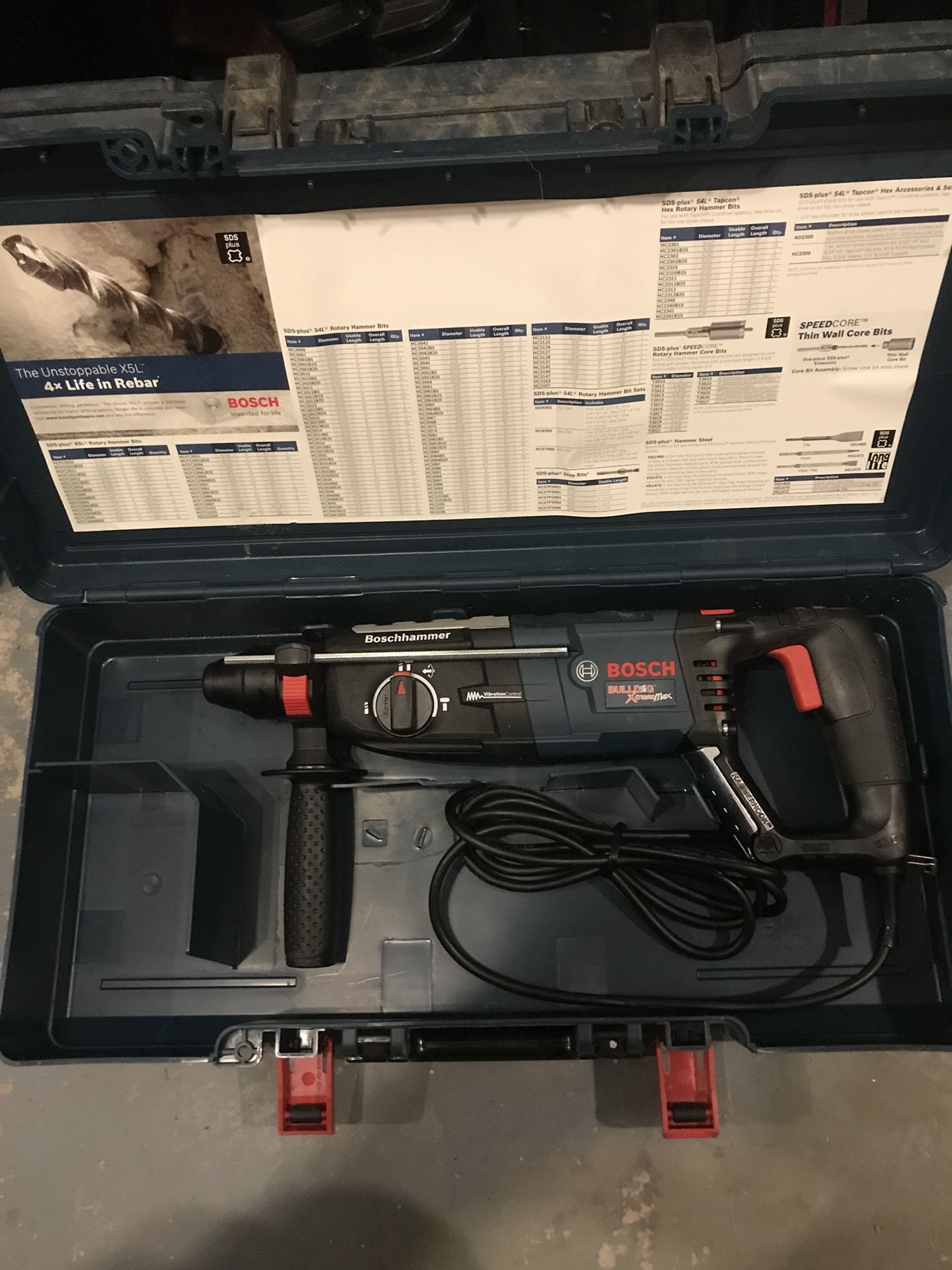 Bosch bulldog extreme max rotary hammer