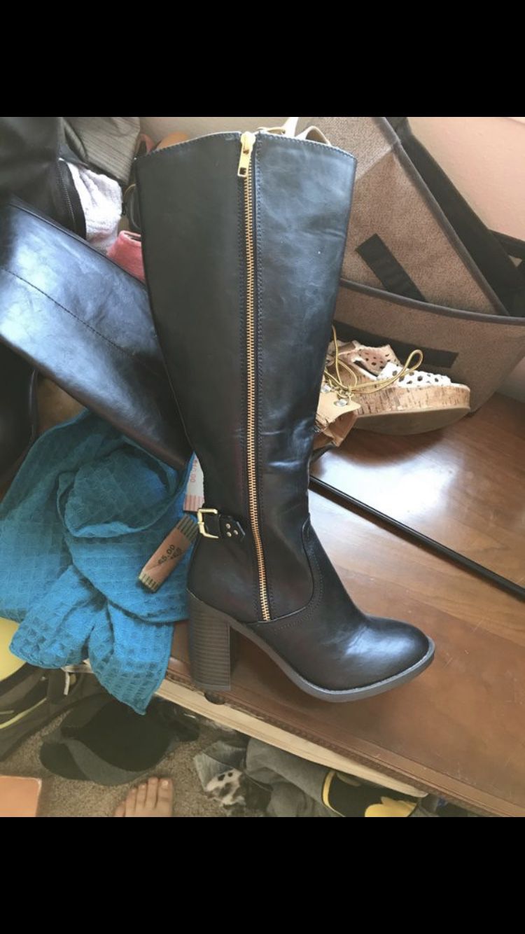 Lauren Conrad heeled boots