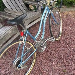 Vintage Ross Compact Bike