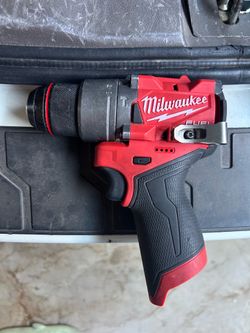 Milwaukee drill