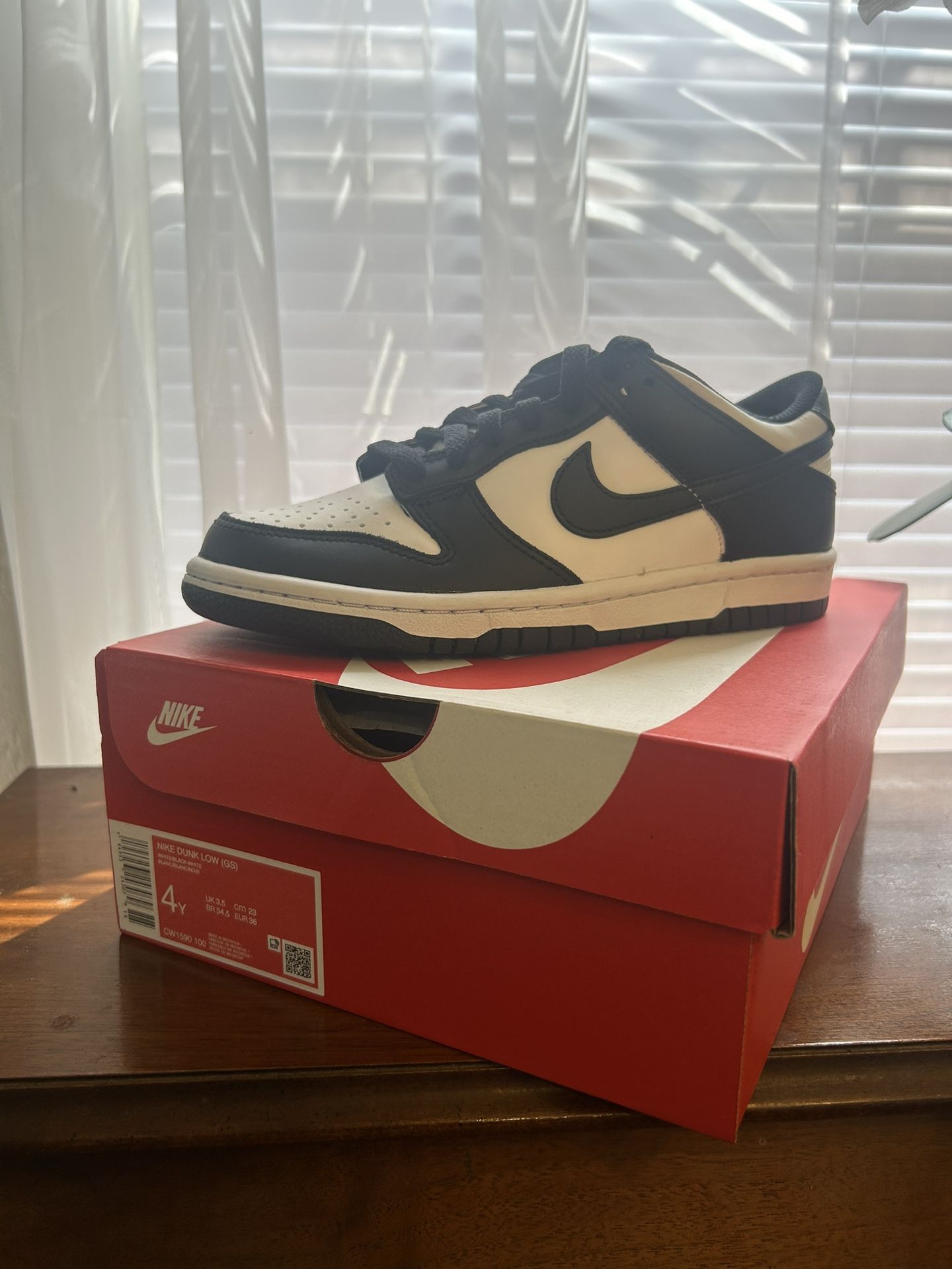 Panda Dunks