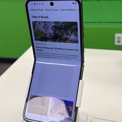 Moto Razr 2024 Only $50 Down At Cricket 