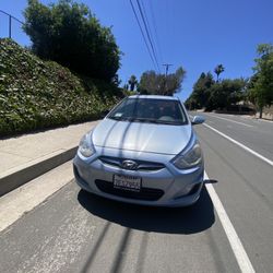 2014 Hyundai Accent 