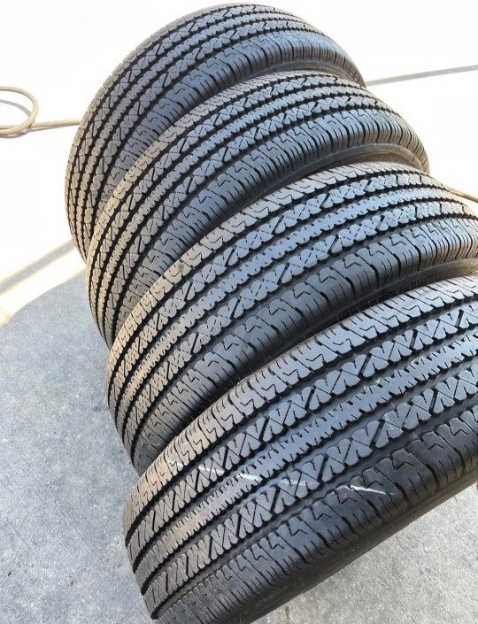 275 70 18 Tires Con 80% De Vida Las 4 De La Marca FIRESTONE