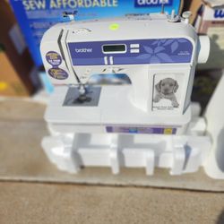 Sewing Machine (Brother XR-7700 Computerized)