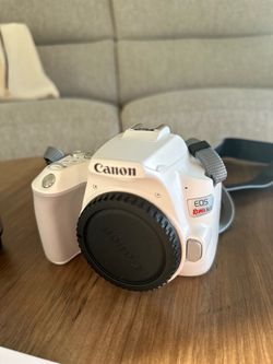 Canon EOS Rebel SL3 DSLR Camera + 18-55mm Lens — Like New / Never Used