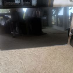 Used 55" Samsung TV with wall mount