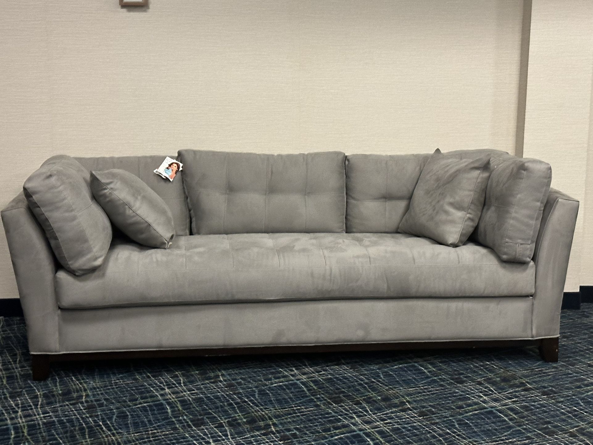 Cindy Crawford metropolis sofa