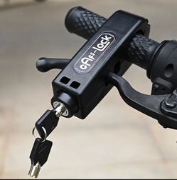 CAFs-Lock Handlebar Throttle Lock