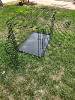 Large Black Wire Dog Crate with Tray