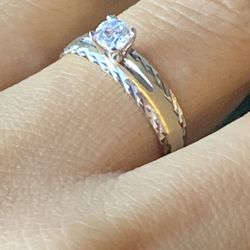 Anillo Sólido De 14 Kt 💓size 7